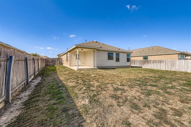 Building Photo - 21413 Bird Wing Dr