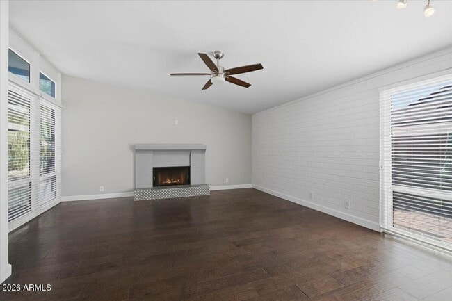 Building Photo - 5420 N 82nd St