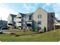 Building Photo - 133 Eastern Ave