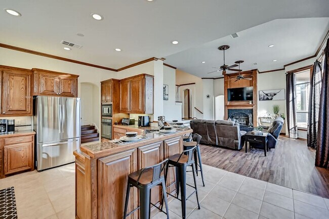 Building Photo - 811 Mallard Pointe Dr