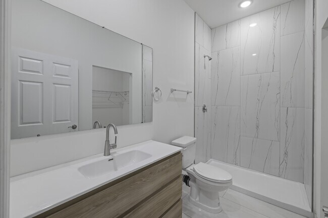 Building Photo - 2919 65th St W