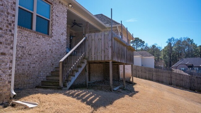 Building Photo - 3707 Sterling Oaks Dr