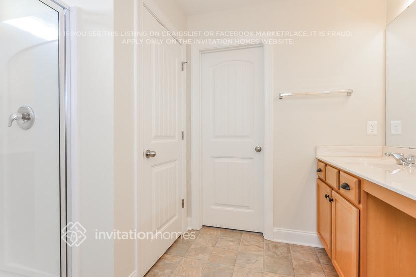 Building Photo - 91 Flowers Crest Way