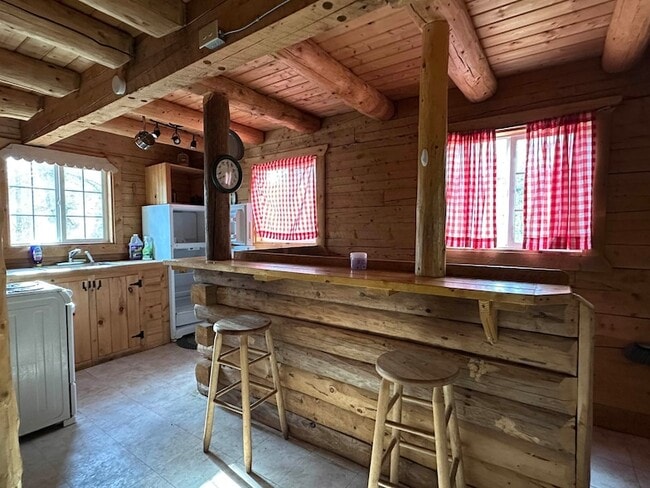 Building Photo - 14 Car Mar Ln