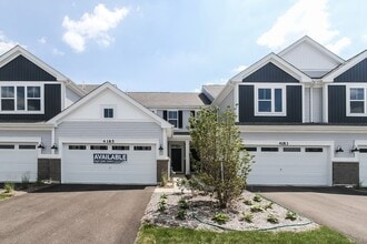 Building Photo - 4185 Irving Rd