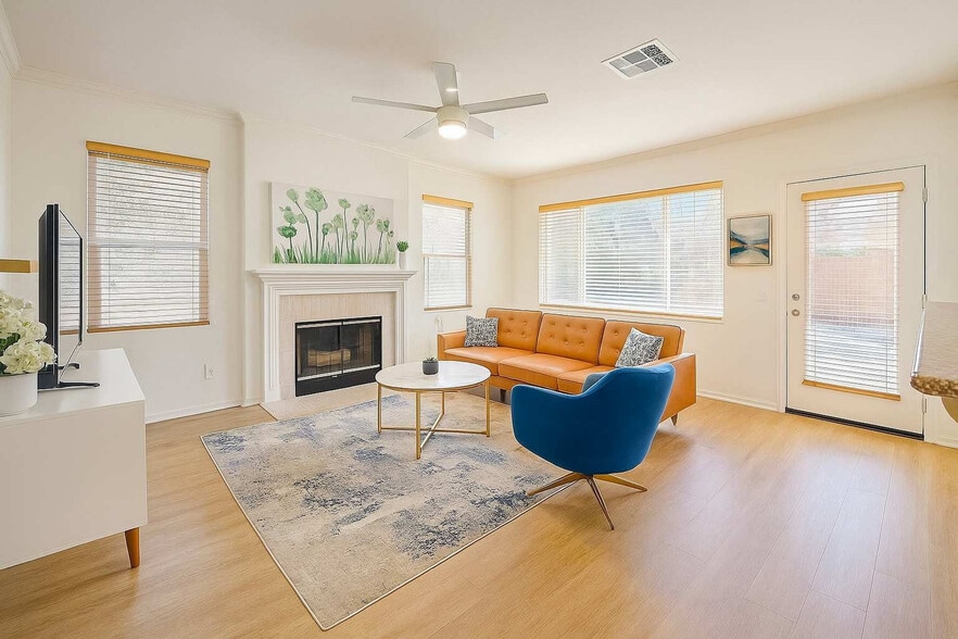 Building Photo - 13563 Old El Camino Real