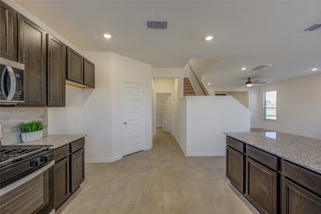 Building Photo - 22851 Fulton Lndg Dr