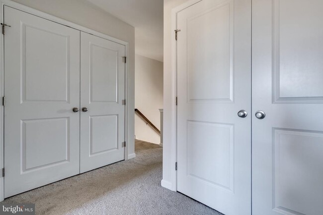 Building Photo - 69 Nelsons Wy