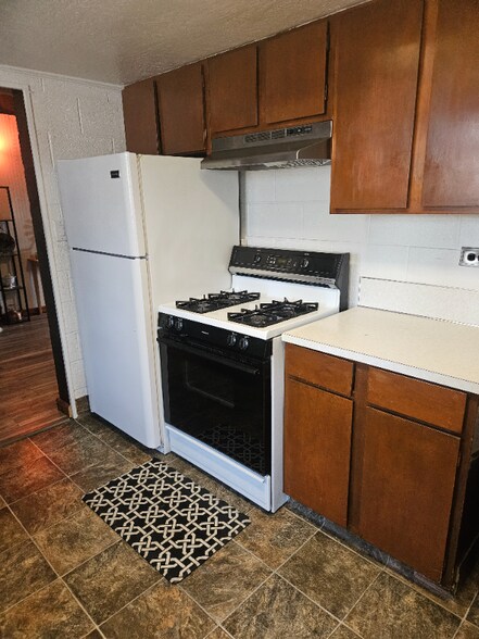 Building Photo - 1650 Jean St