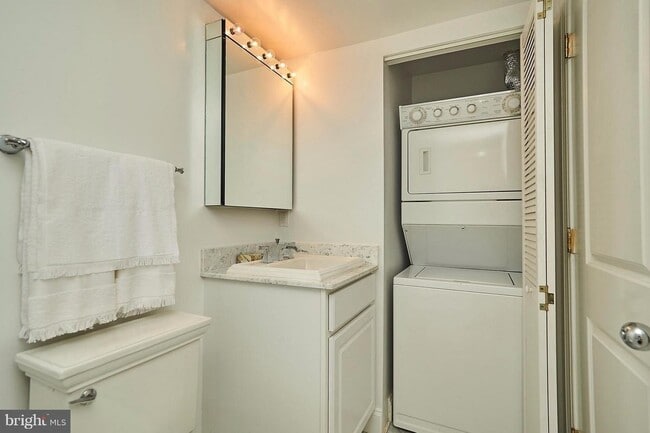 Building Photo - Columbia Heights, You're Home