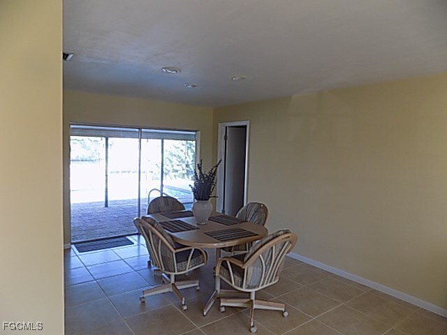 Building Photo - 3614 SE 16th Pl