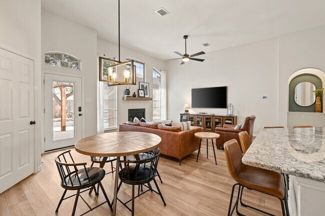 Building Photo - 2819 Countryside Trail