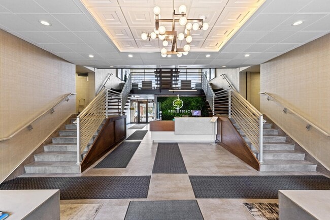 Building Photo - 9060 Palisade Ave