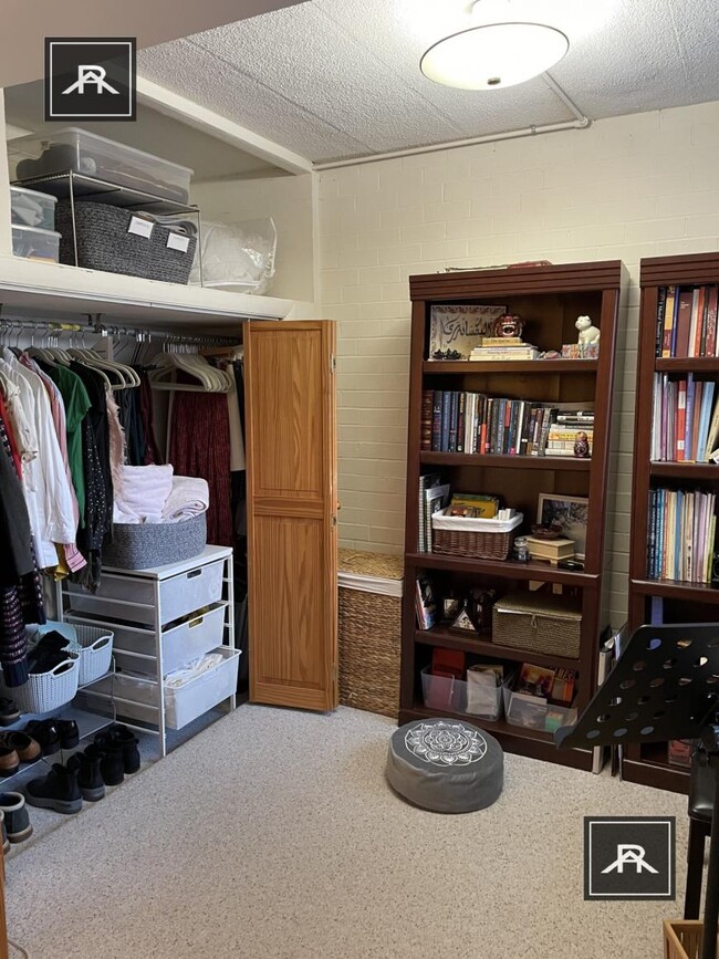 Building Photo - 2 bedroom in Brighton MA 02135