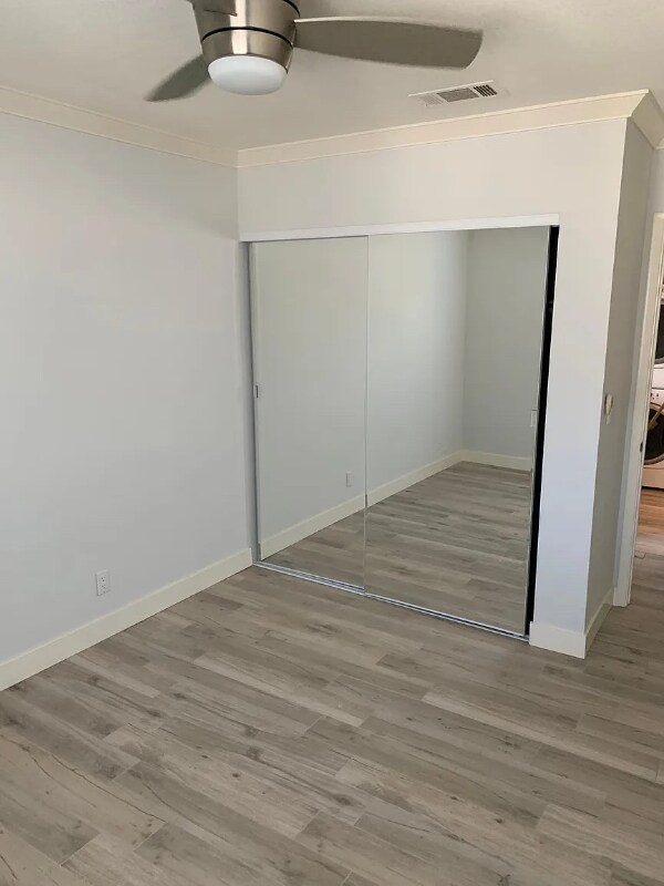 Building Photo - 5717 Smoke Ranch Rd