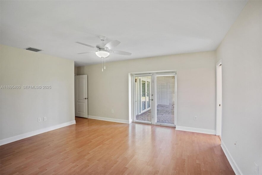 Building Photo - 8340 SW 83rd St