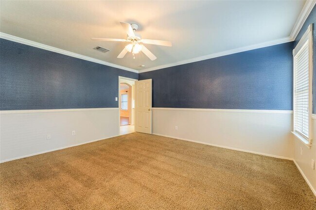 Building Photo - 2051 Buckley Ln