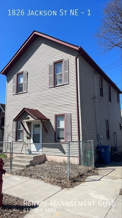 Building Photo - 1826 NE Jackson St