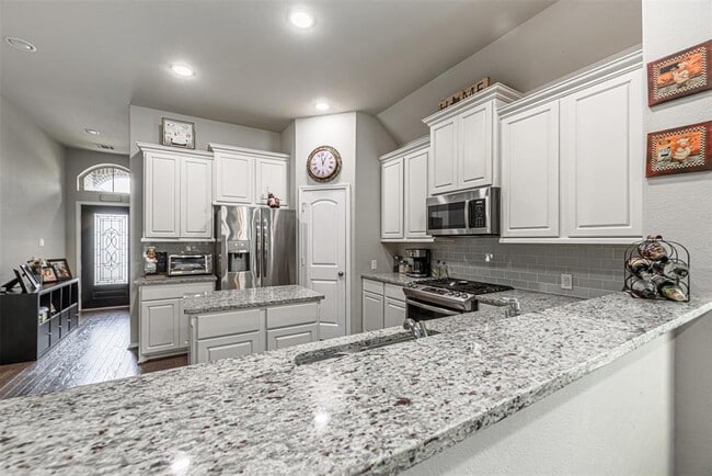 Building Photo - 143 Sunrise Haven Dr