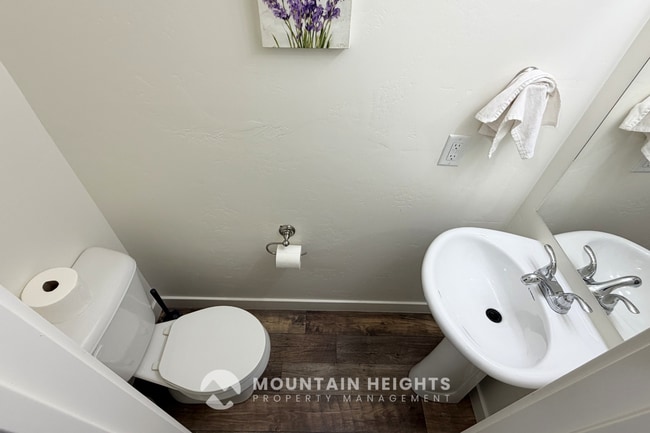 Building Photo - 4198 W High Gallery Ct