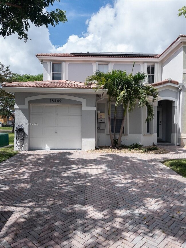 Primary Photo - 16449 SW 48th Terrace