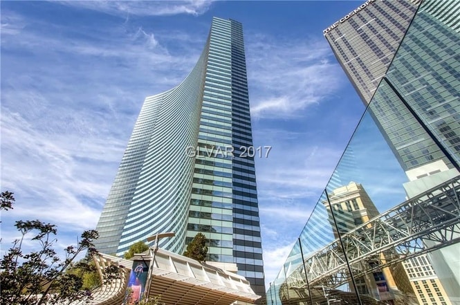 Building Photo - 2600 W Harmon Ave