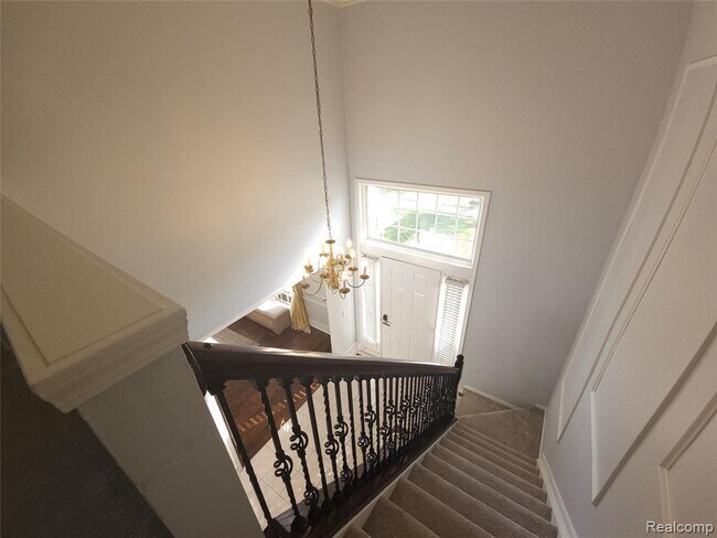 Building Photo - 45520 Morningside Dr