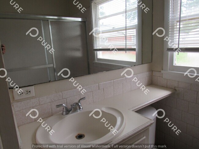 Building Photo - 534 Capitol Pkwy