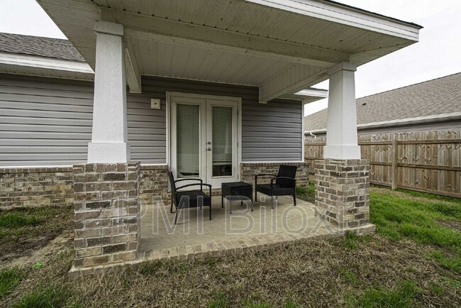 Building Photo - 6467 Eastland Cir