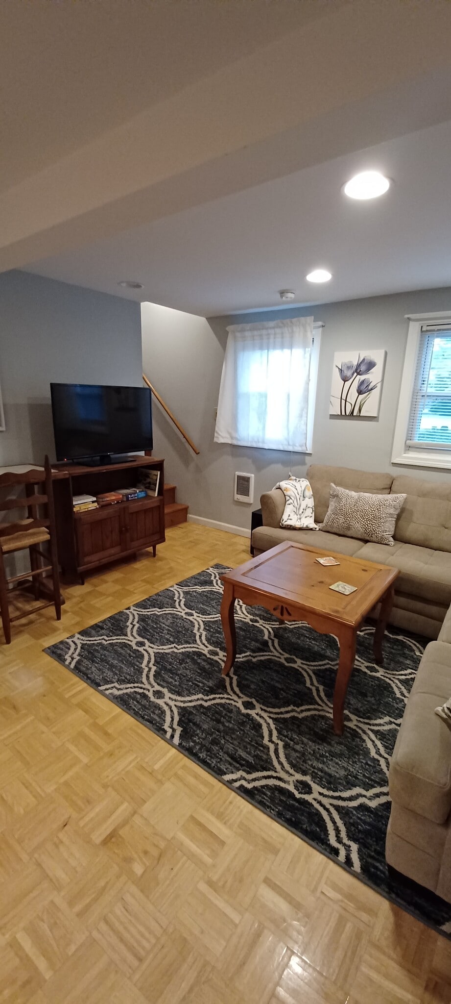 Building Photo - 313 West Ave