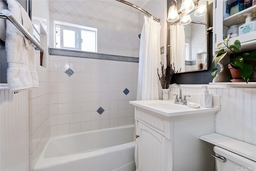 Bathroom - 501 Gould Ave