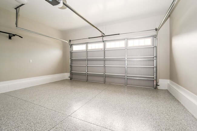 Building Photo - Beautifully Updated 3 Bedroom Home with Sunroom, Two-Car Garage, and Upscale Finishes