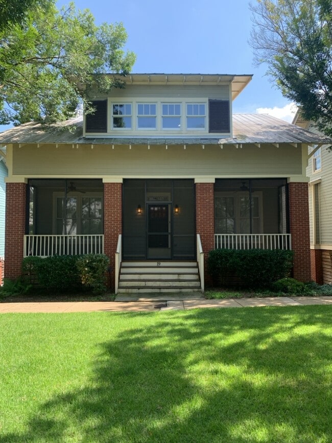 Building Photo - 19 Bungalow Ct