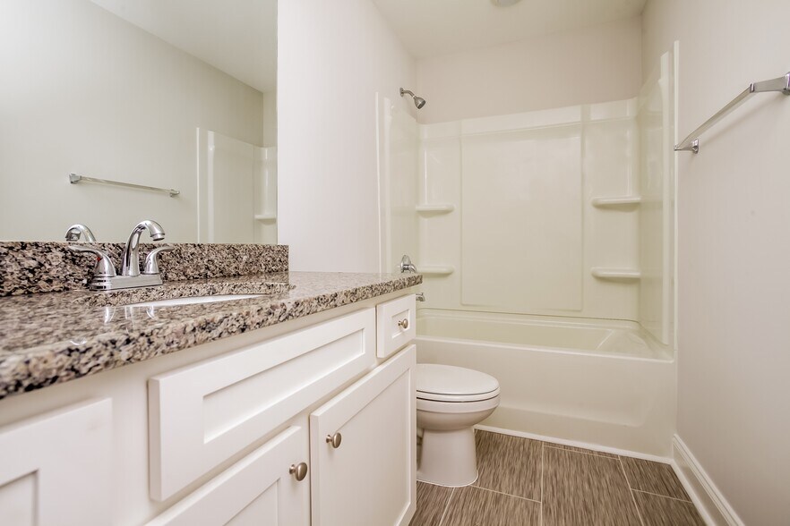 Building Photo - 409 Blue Robin Ln