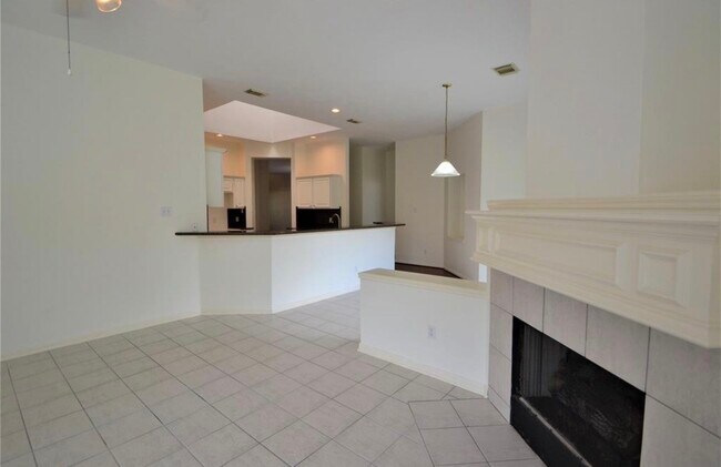 Building Photo - 1219 Cambrian Park Ct