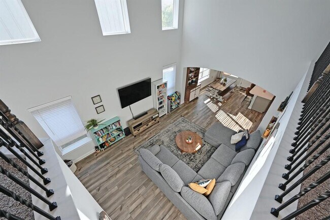 Building Photo - 6514 Marsh Ln