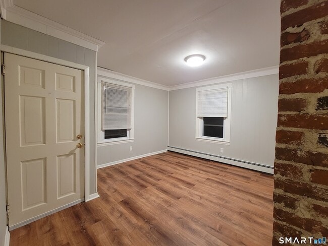 Building Photo - 344 Boswell Ave