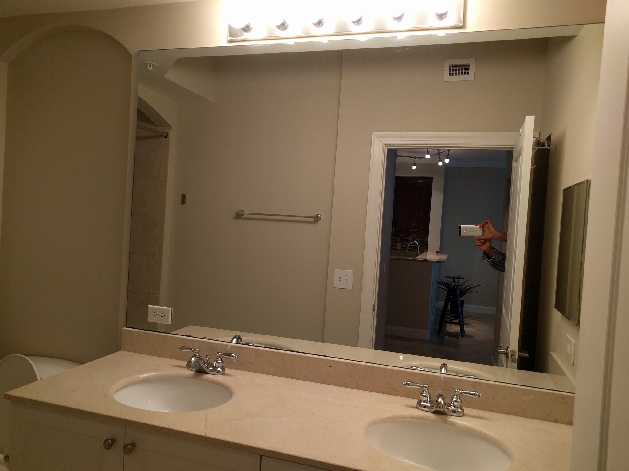 Building Photo - 3210 Renaissance Way