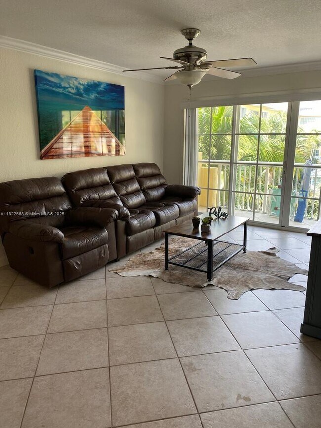 Building Photo - 1515 E Broward Blvd