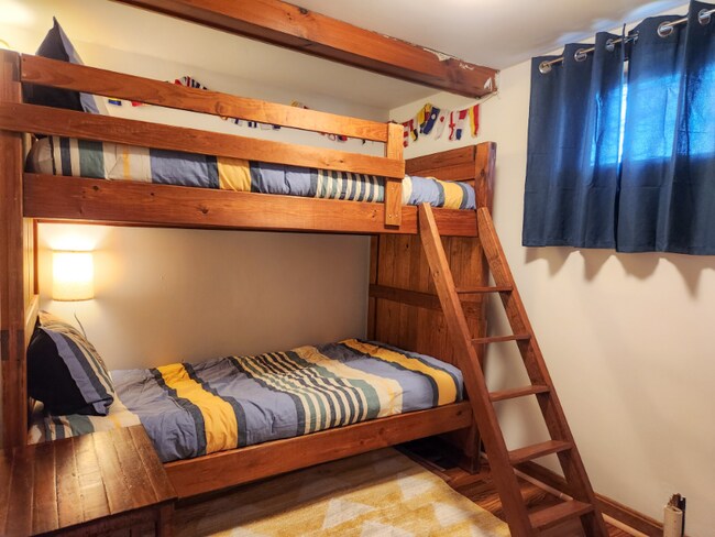 Building Photo - 431 Winnacunnet Rd