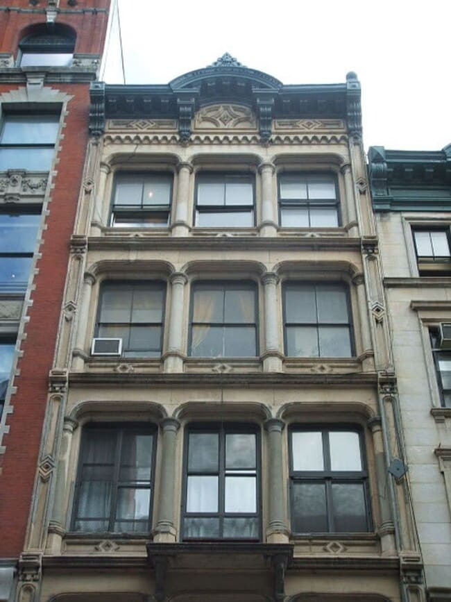 Building Photo - 510 Broadway