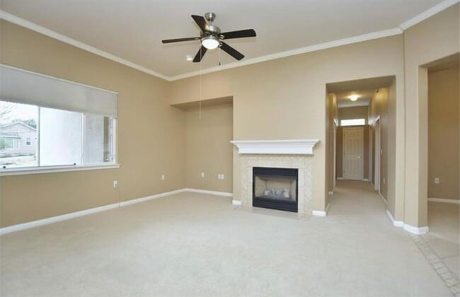 Building Photo - 111 Purple Sage Dr