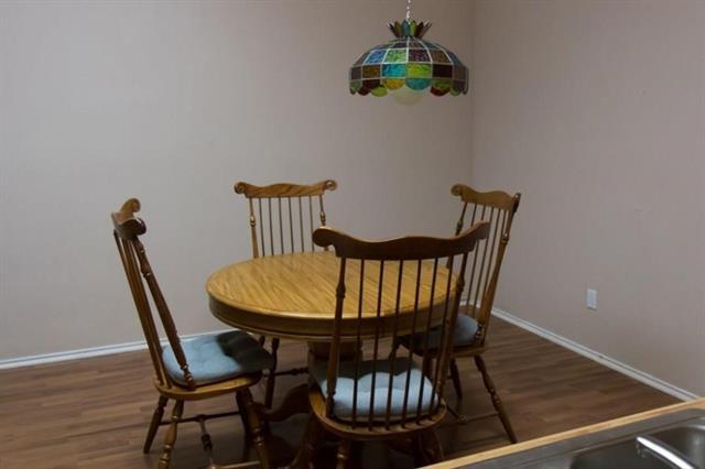 Building Photo - 557 Grace Dr