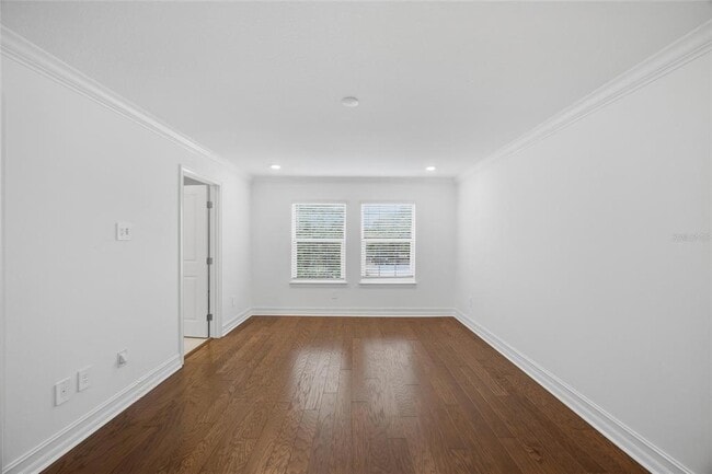 Building Photo - 4510 S Manhattan Ave