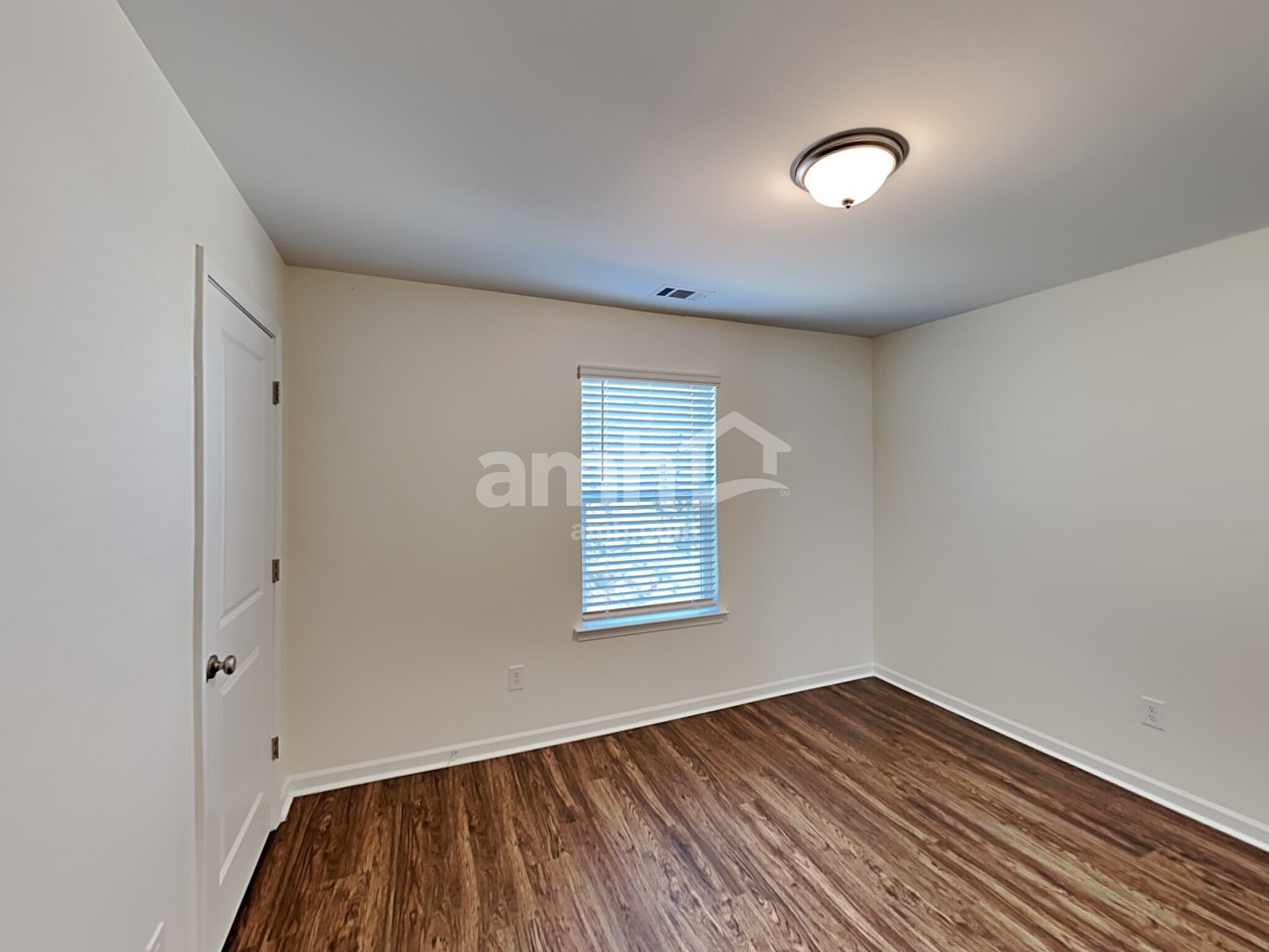 Building Photo - 145 Cheatham Hill Ln