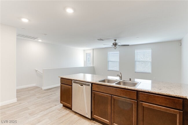 Building Photo - 4641 Townwall St