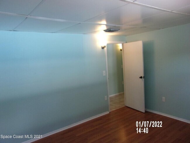 Building Photo - 214 Madison Ave