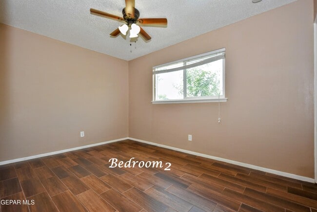 Building Photo - 10348 Darin Rd