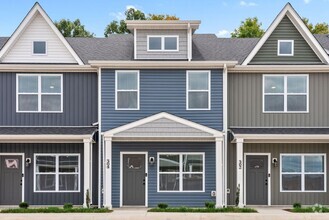 Building Photo - Brand New Luxury Townhome For Rent Near Bi...