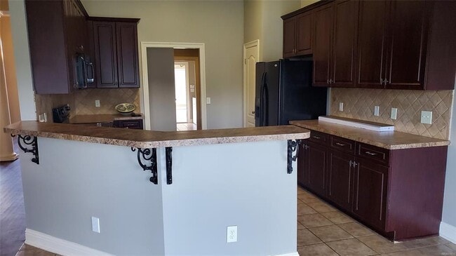 Building Photo - 9765 Helmsley Cir